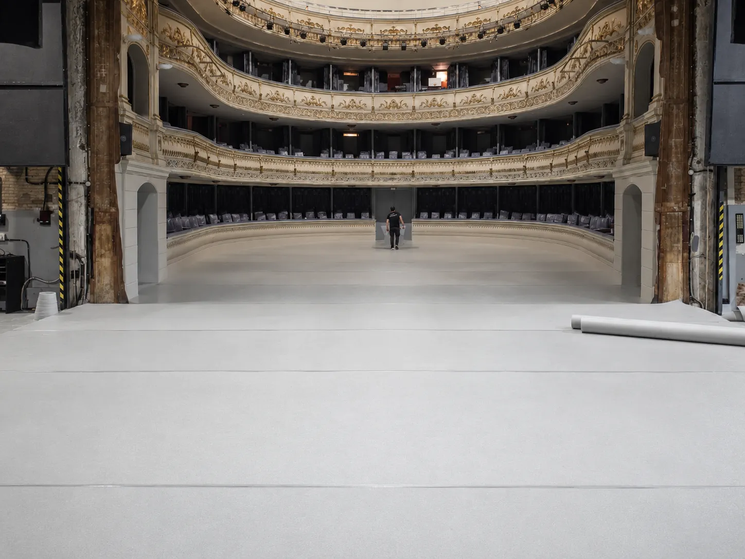 Evento de presentación en teatro – Toledo